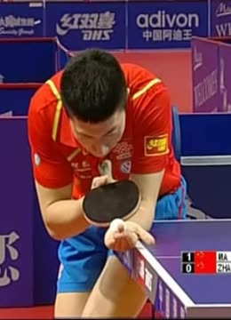 的球技和坚 的球技和坚