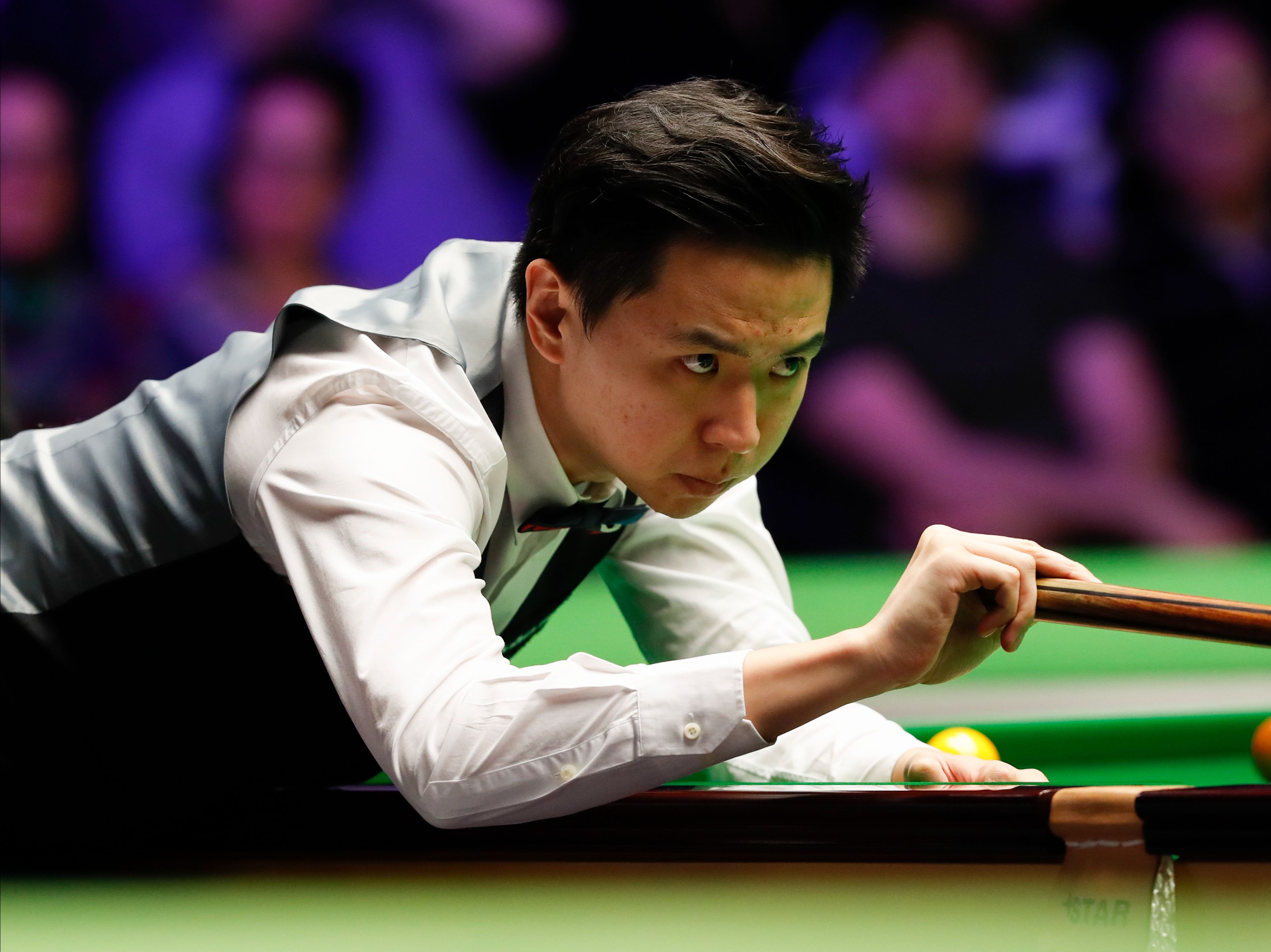 自己人之间 自己人之间