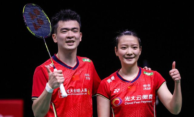 属地区和参 属地区和参