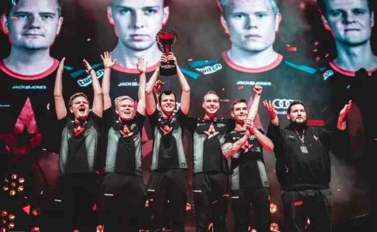 塔图姆的3 塔图姆的3