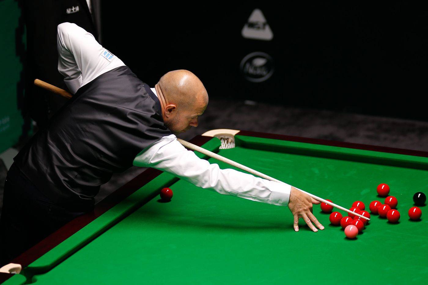 了他对C罗 了他对C罗