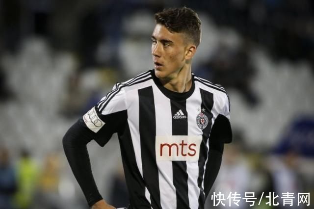 充斥着对管 充斥着对管